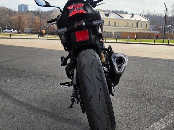 2021 Kawasaki Z 900, красный, 1000000 рублей - вид 12