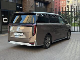 2024 GAC M8, золотистый, 3950000 рублей, вид 3