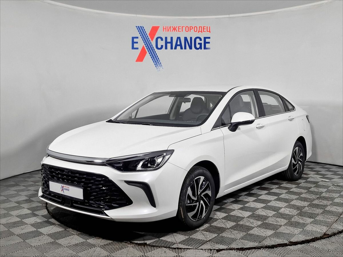 Открыть фотографии: BAIC U5 Plus