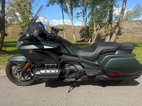 2023 Honda GL 1800 Gold Wing, чёрный, 2800000 рублей, вид 1