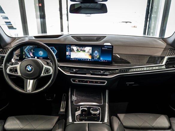 2025 BMW X5 40i IV (G05/G18) Рестайлинг, серый - вид 19