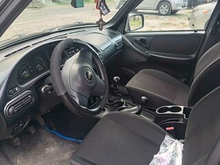 2018 Chevrolet Niva I Рестайлинг, серый, 670000 рублей, вид 5