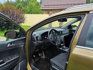 2016 Kia Sportage IV, зелёный, 1750000 рублей, вид 3