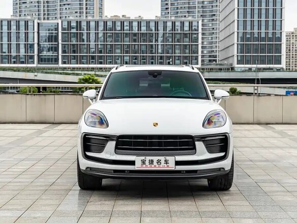 2023 Porsche Macan I Рестайлинг 2, белый, 5940000 рублей - вид 1