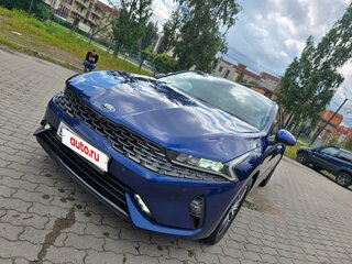 2020 Kia K5 III, синий, 2920000 рублей, вид 4