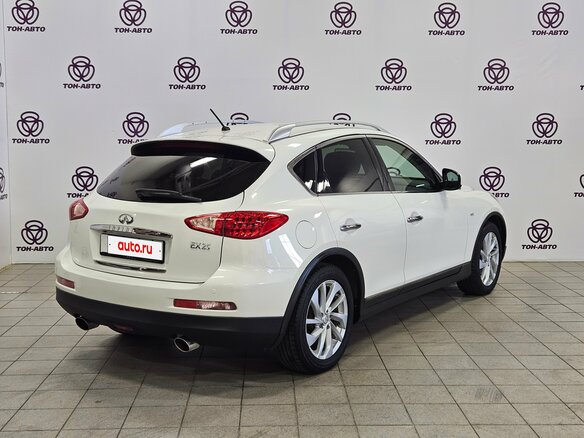 2011 Infiniti EX EX25 I (J50), белый - вид 4