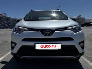 2018 Toyota RAV4 IV (XA40) Рестайлинг, белый, 2810000 рублей, вид 2