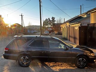 2000 Toyota Mark II Qualis VIII (X100), серый, 360000 рублей, вид 4