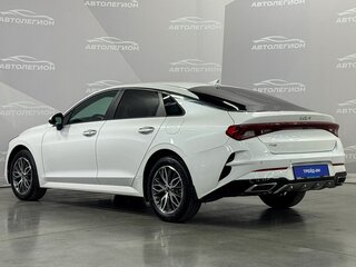 2021 Kia K5 III, белый, 2750000 рублей, вид 3
