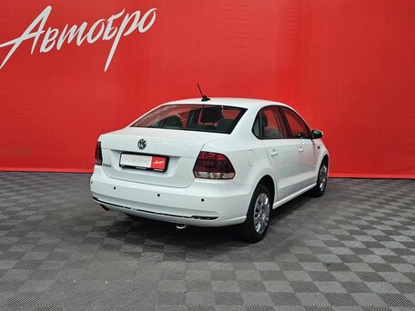 2020 Volkswagen Polo V Рестайлинг, белый, 1189000 рублей, вид 5