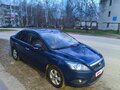 2010 Ford Focus II Рестайлинг, синий, 415000 рублей - вид 2