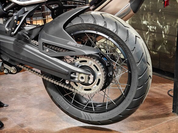 2026 Moto Morini X-CAPE 650, красный, 1499900 рублей - вид 12