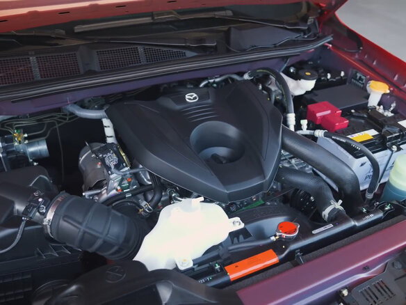 2026 Mazda BT-50 III Рестайлинг, красный, 5935686 рублей - вид 6