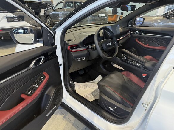 2026 Geely Coolray I Рестайлинг 2, белый - вид 18