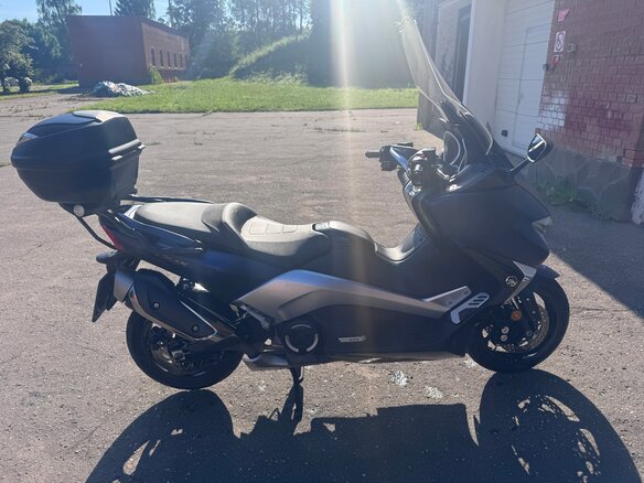 2017 Yamaha TMAX, синий, 700000 рублей - вид 3