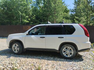 2011 Nissan X-Trail II Рестайлинг, белый, 1250000 рублей, вид 5