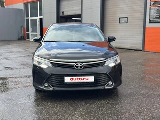 2015 Toyota Camry VII (XV50) Рестайлинг, чёрный, 2280000 рублей, вид 2