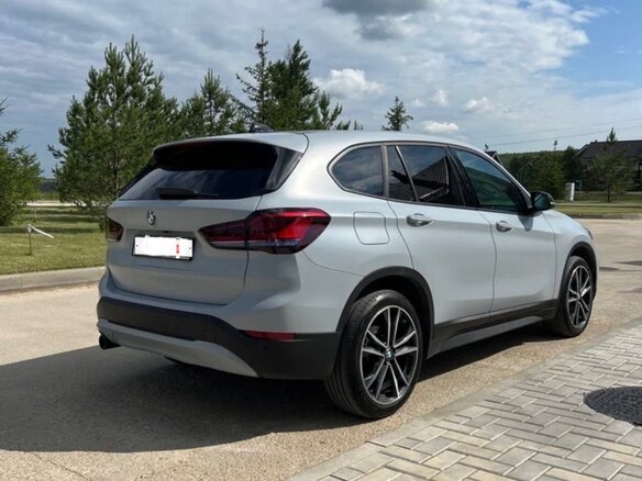 2021 BMW X1 18i sDrive II (F48) Рестайлинг, серый, 2650000 рублей - вид 11