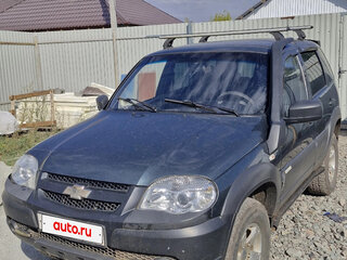 2014 Chevrolet Niva I Рестайлинг, серый, 550000 рублей, вид 3