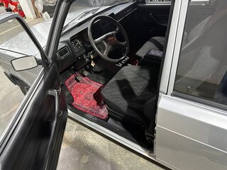 2010 Lada (ВАЗ) 2107, серебристый, 420000 рублей, вид 4