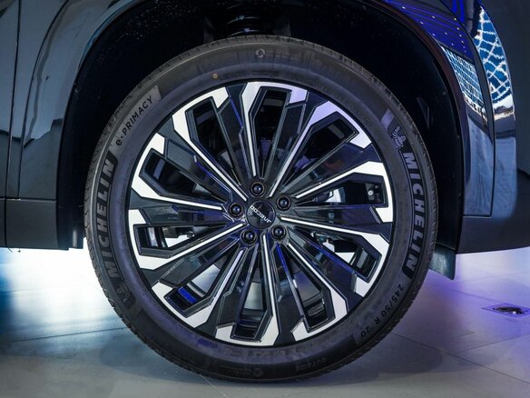 2026 Jaecoo J8, чёрный, 4645000 рублей - вид 35