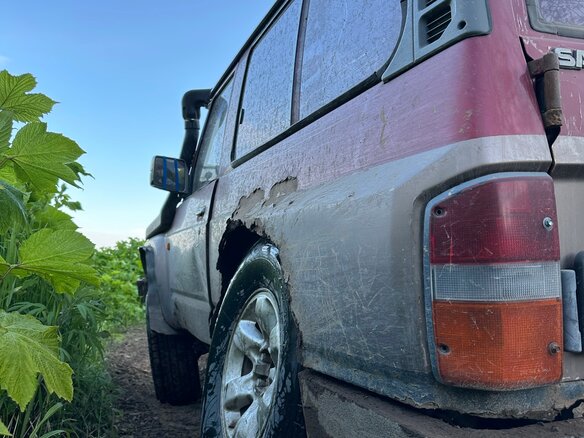 1992 Nissan Safari IV (Y60), красный, 450000 рублей - вид 10