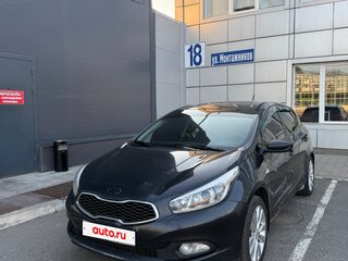 2013 Kia Ceed II, чёрный, 699999 рублей, вид 3