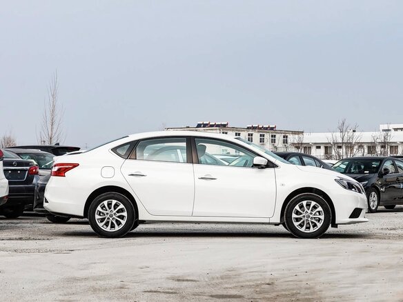 2026 Nissan Sylphy III (China Market) Рестайлинг, белый - вид 6