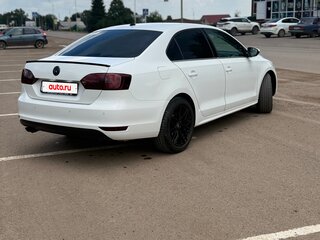 2013 Volkswagen Jetta VI, белый, 950000 рублей, вид 3