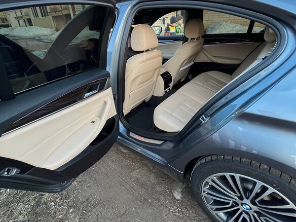 2018 BMW 5 серии 530i xDrive VII (G30/G31/G38), серый, 3150000 рублей - вид 12