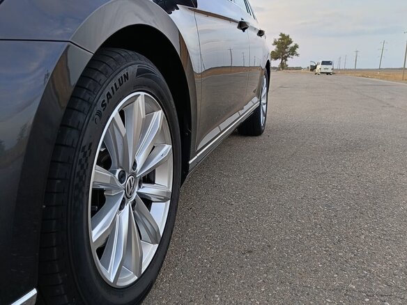 2019 Volkswagen Passat B8, серый, 2500000 рублей - вид 9
