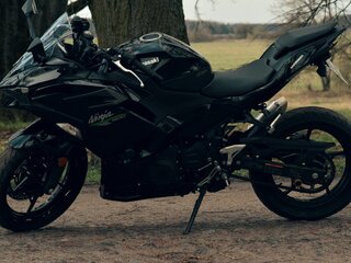 2024 Kawasaki Ninja 500, чёрный, 600000 рублей, вид 2