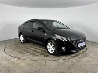 2021 Hyundai Solaris II Рестайлинг, чёрный, 1670000 рублей, вид 3
