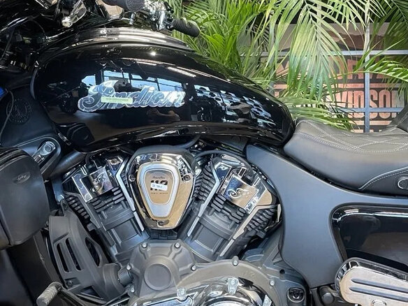2026 Indian Roadmaster, чёрный - вид 14