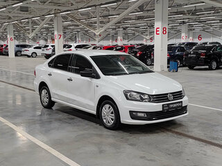 2017 Volkswagen Polo V Рестайлинг, белый, 649000 рублей, вид 3