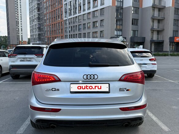 2009 Audi Q5 I (8R), серый, 1490000 рублей - вид 3