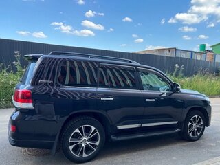 2018 Toyota Land Cruiser 200 Series Рестайлинг 2, чёрный, 7800000 рублей, вид 4