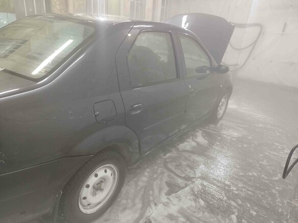 2006 Renault Logan I, серый, 155000 рублей