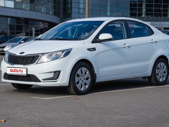 2013 Kia Rio III, белый, 1200003 рублей - вид 5