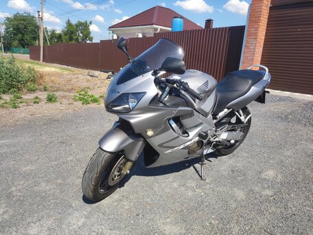 2005 Honda CBR 600F, серый, 460000 рублей, вид 3