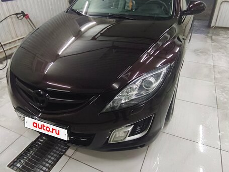 2008 Mazda 6 II (GH), красный, вид 2