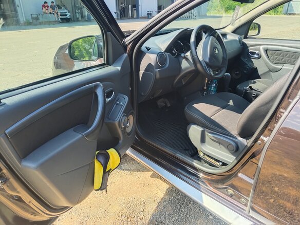 2016 Renault Duster I Рестайлинг, коричневый, 1300000 рублей - вид 4