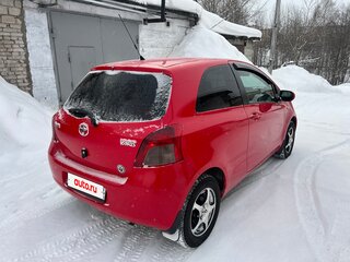 2008 Toyota Yaris II, красный, 565000 рублей, вид 4