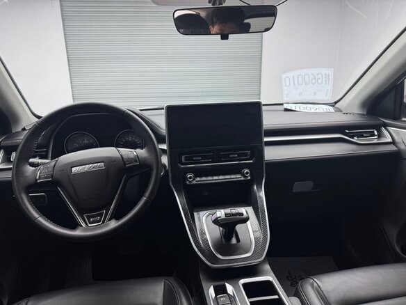 2021 Haval M6 Plus II, белый - вид 1