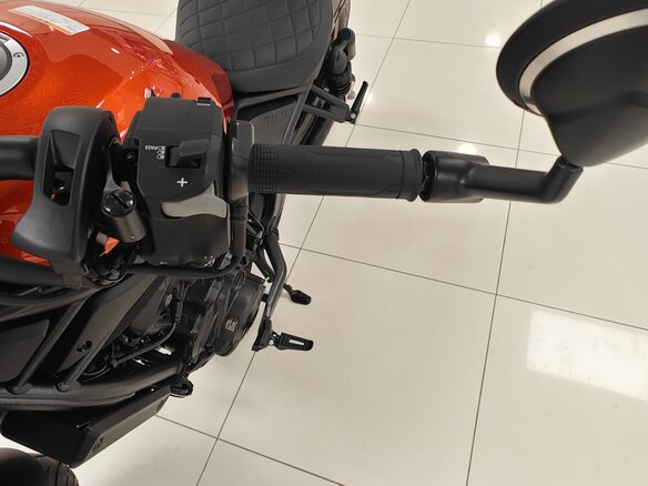 2026 Honda CMX 1100 Rebel, оранжевый, 1480000 рублей - вид 22