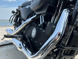 2015 Harley-Davidson Sportster 883, серебристый, 720000 рублей, вид 3
