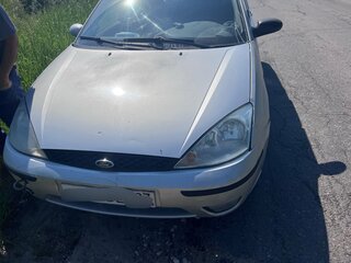 2004 Ford Focus I Рестайлинг, серебристый, 210000 рублей, вид 1