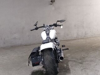 2015 Harley-Davidson Breakout, белый, 1676000 рублей, вид 4