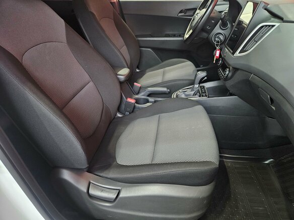 2019 Hyundai Creta I, белый, 1699000 рублей - вид 12