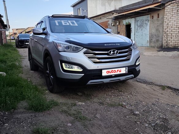 2012 Hyundai Santa Fe III, серебристый, 1550000 рублей